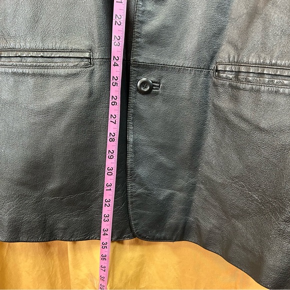 LEATHER WORLD MENS VINTAGE JACKET SIZE XXL BUTTON FRONT - Picture 4 of 8